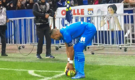 英超前瞻：富勒姆刚止连败又输球，桑德兰力争巩固前四位置（英超前瞻：富勒姆刚摆脱连败再吞败仗，桑德兰誓稳前四席位）