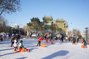 晚邮报：米兰vs科莫的海外赛已获得亚足联批准，尚待FIFA批准（晚邮报：米兰对科莫海外赛已获亚足联放行，仍待FIFA批准）