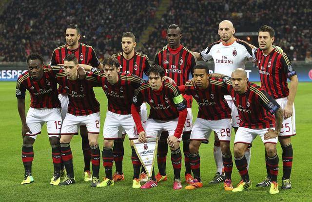 图片报：米兰对金玟哉感兴趣，在今夏就曾观察过他（图片报：米兰有意金玟哉，今夏已对其考察）