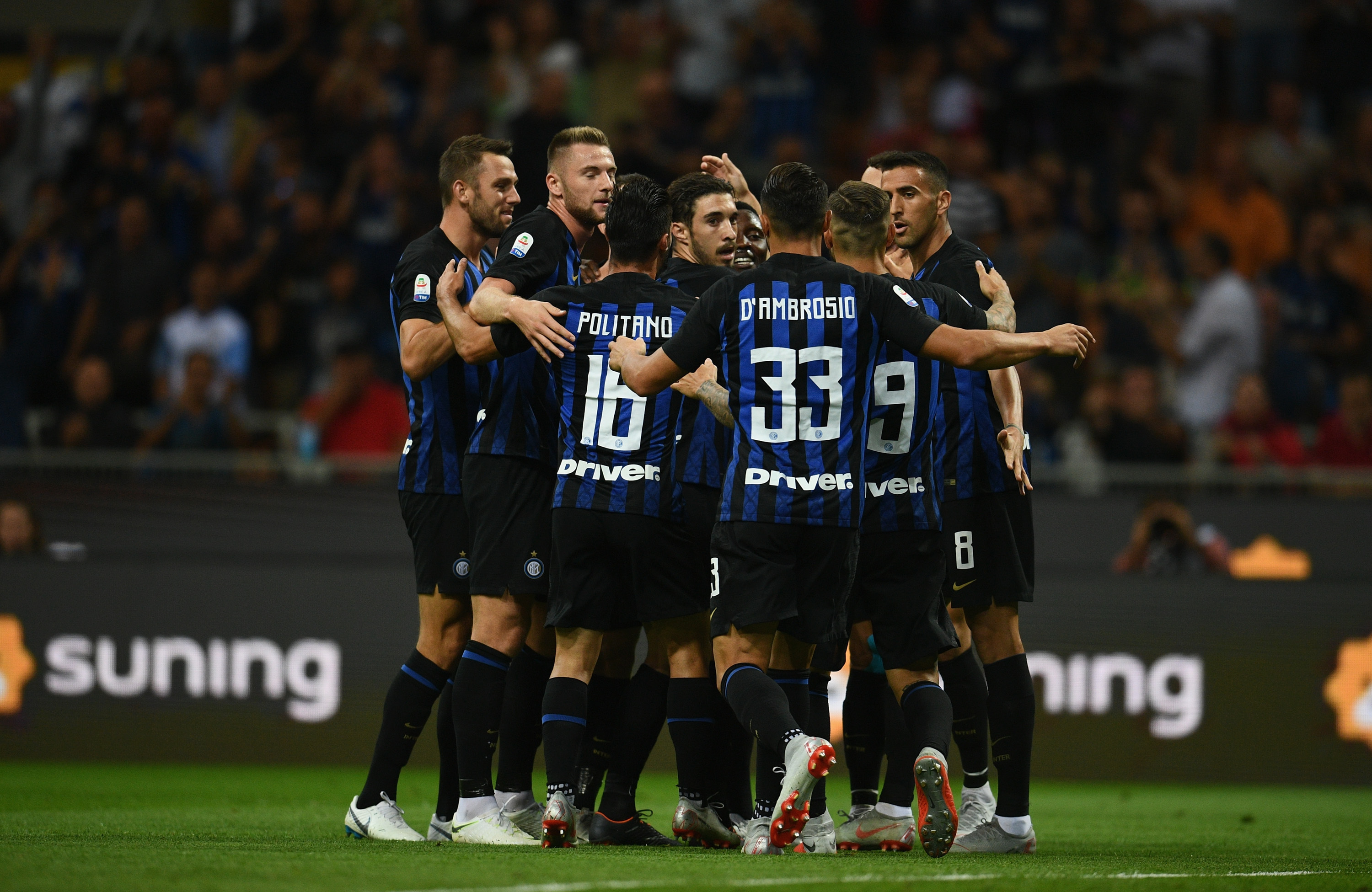 法甲半场：隆吉耶破僵，客队三中门框，梅斯暂0-1雷恩（法甲半场：隆吉耶先拔头筹，客队三次中框，梅斯暂以0-1落后雷恩）