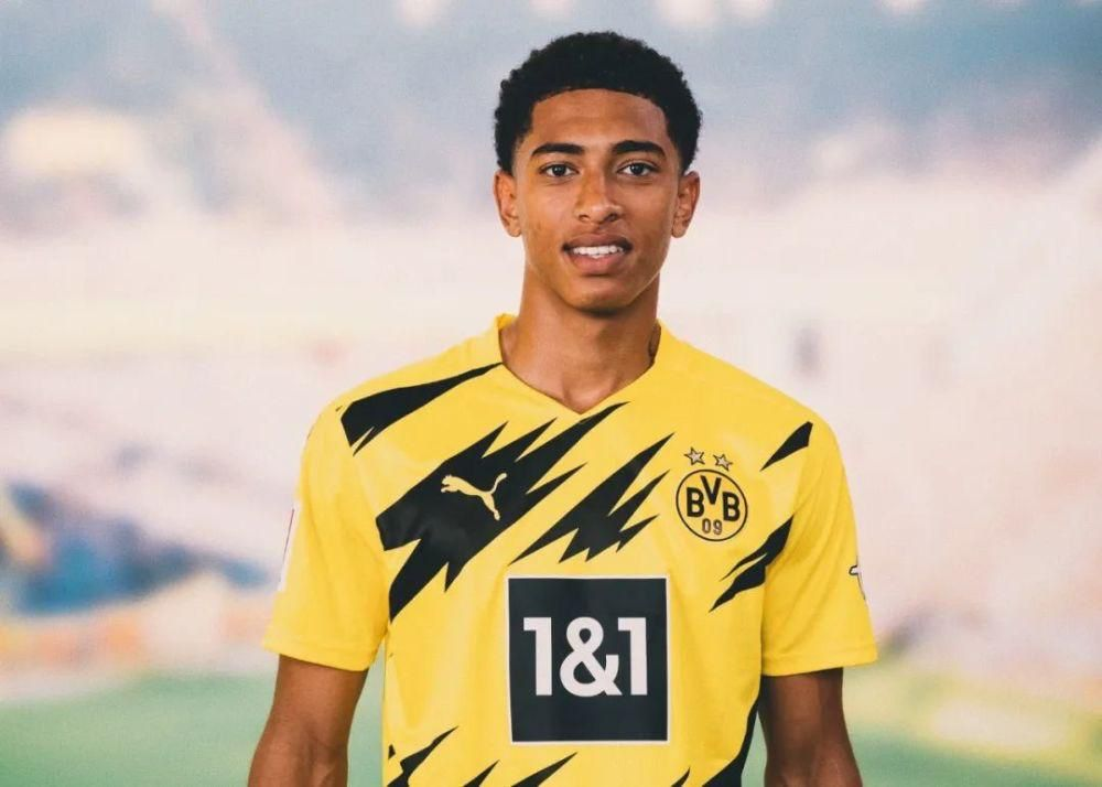 澳超前瞻：喷气机中卫突然离队，麦克阿瑟客场表现不俗（澳超前瞻：喷气机突失中卫，麦克阿瑟客场发挥稳定）