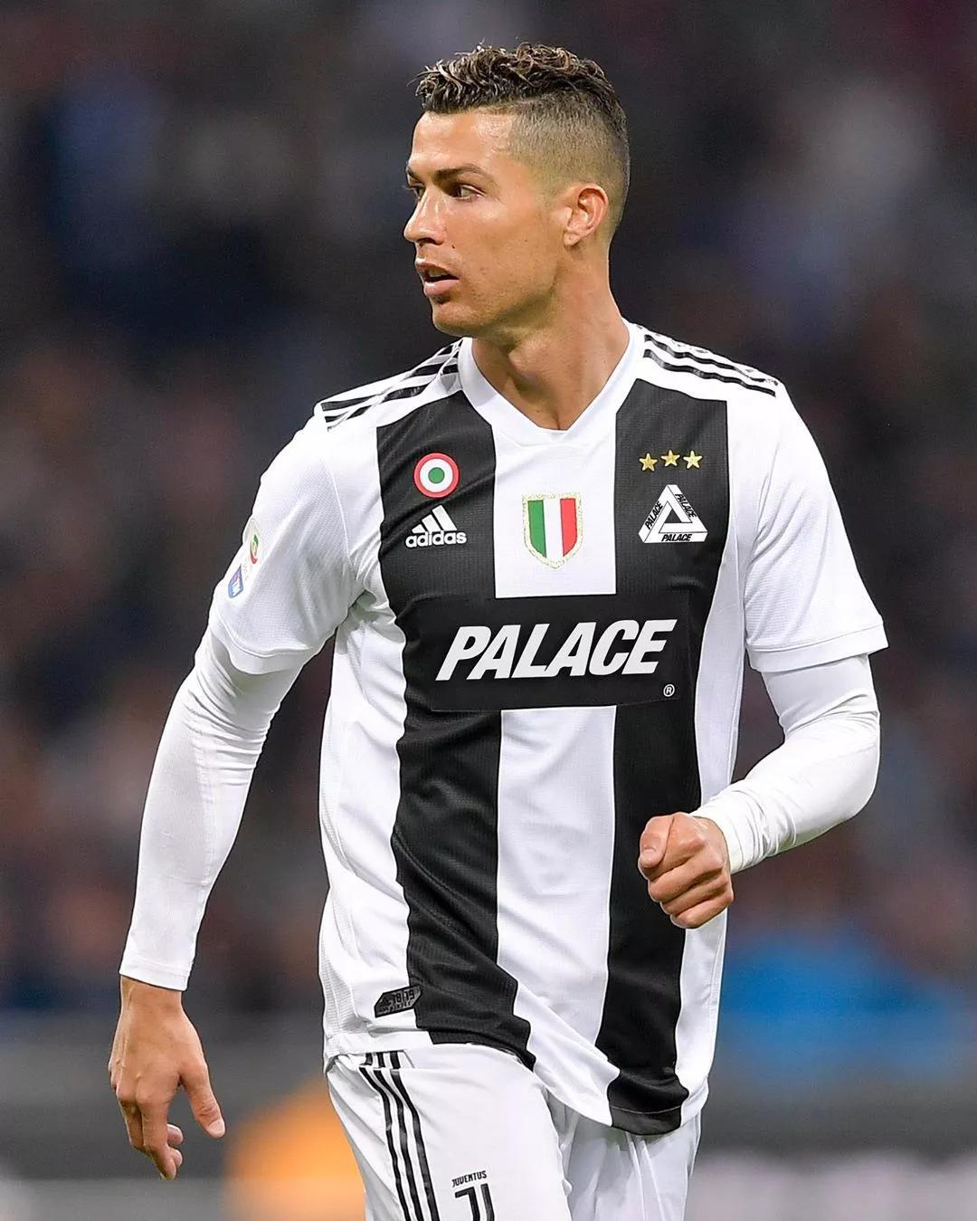 快船内线攻势持续发力（快船内线进攻势头不减）