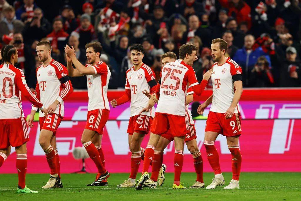 【足总杯抽签】曼联再遇布莱顿，单线红魔的绝佳机会！（足总杯抽签出炉：曼联再战布莱顿，单线红魔迎冲冠良机）